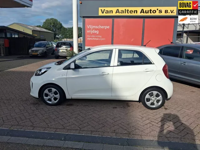 Kia Picanto (2015) — foto 1