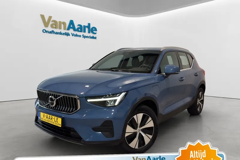 Volvo XC40 (2022)