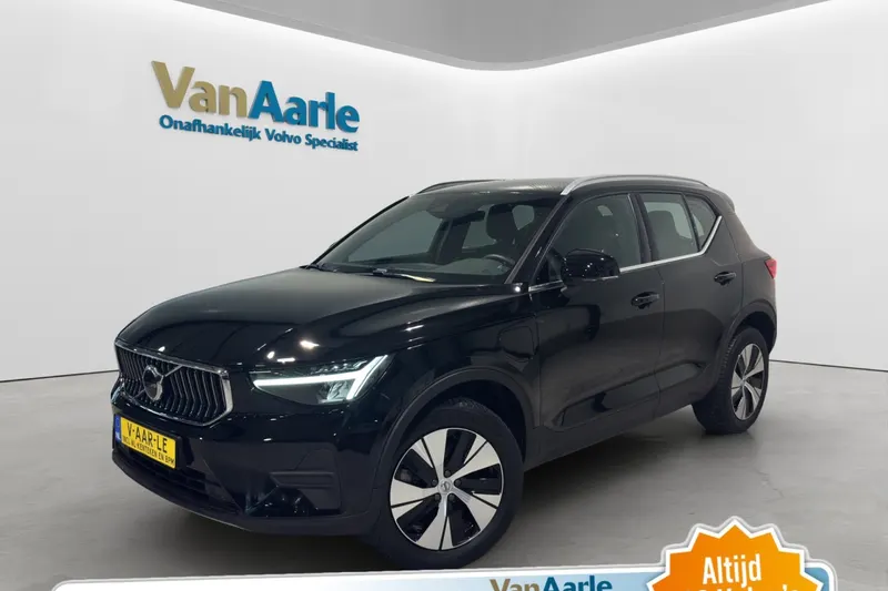 Volvo XC40 (2023)