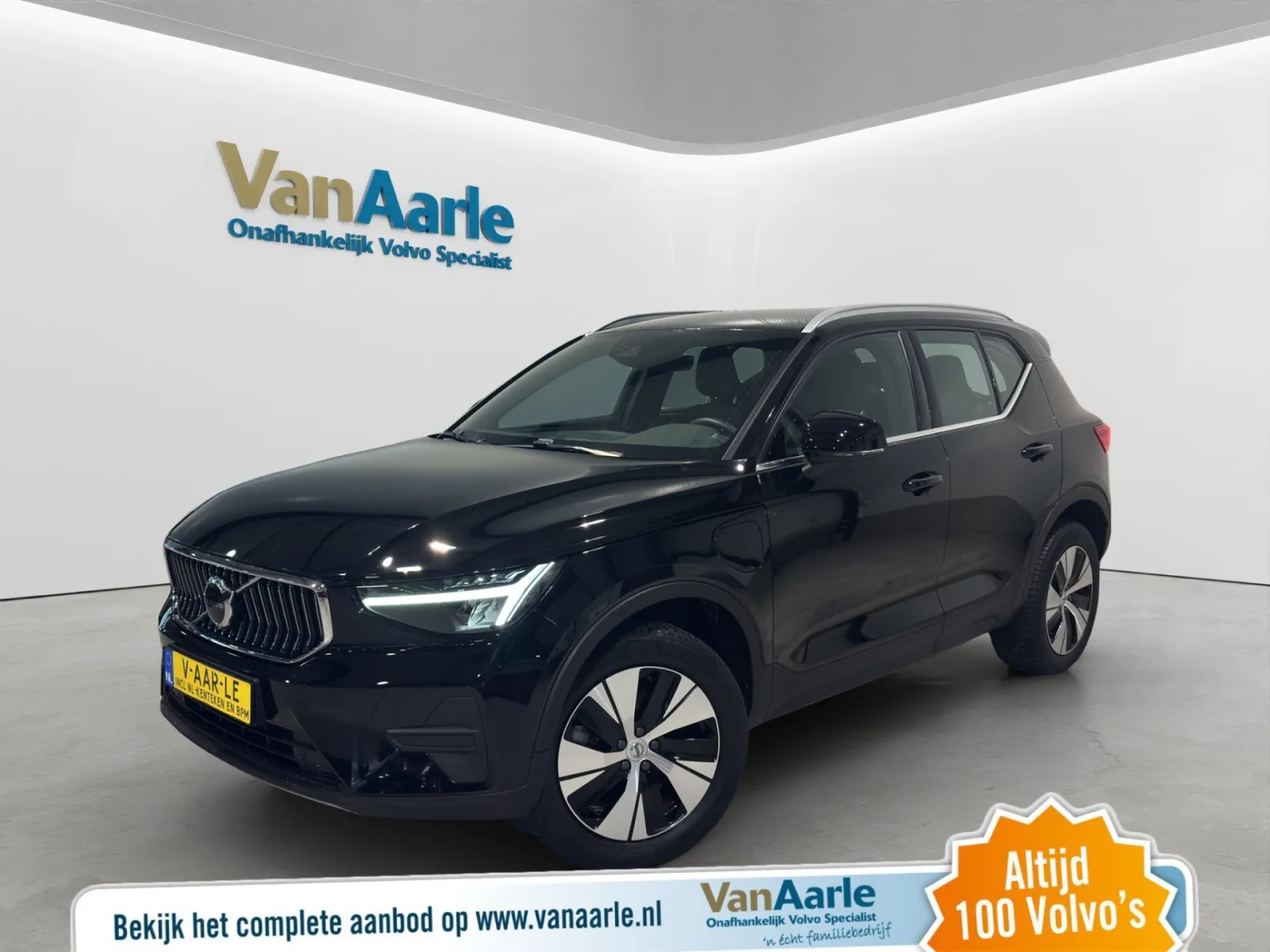 Volvo XC40 (2023) — foto 1