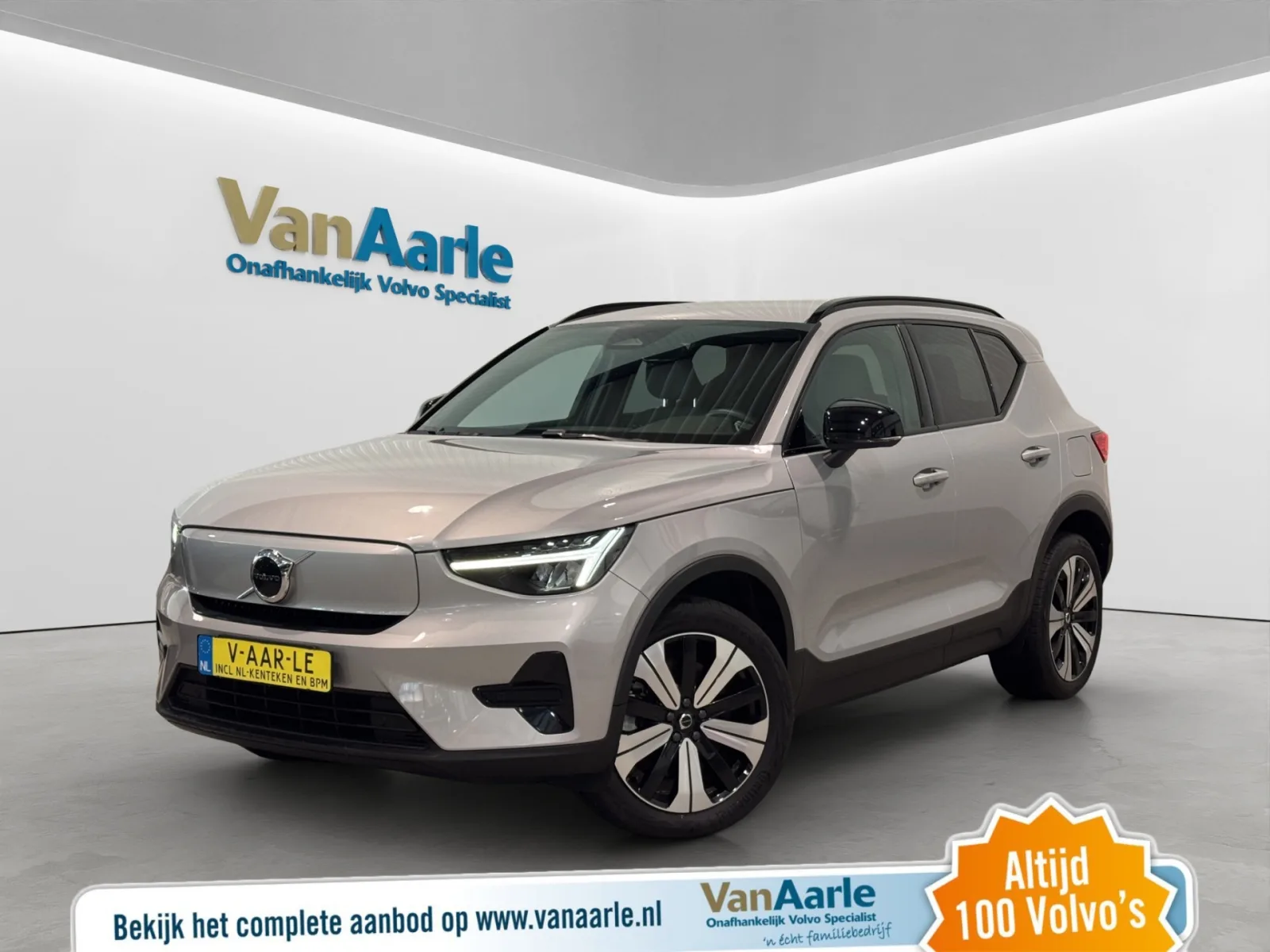Volvo XC40 (2023) — foto 1