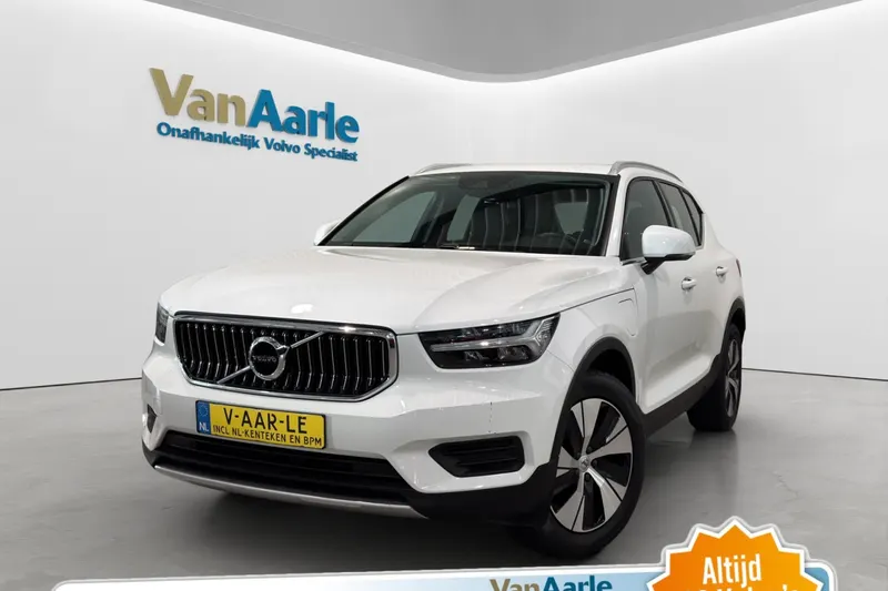 Volvo XC40 (2022)