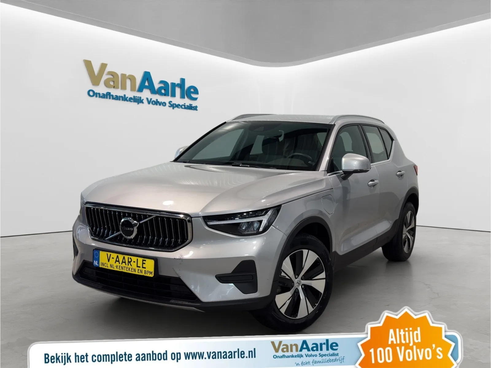 Volvo XC40 (2023) — foto 1