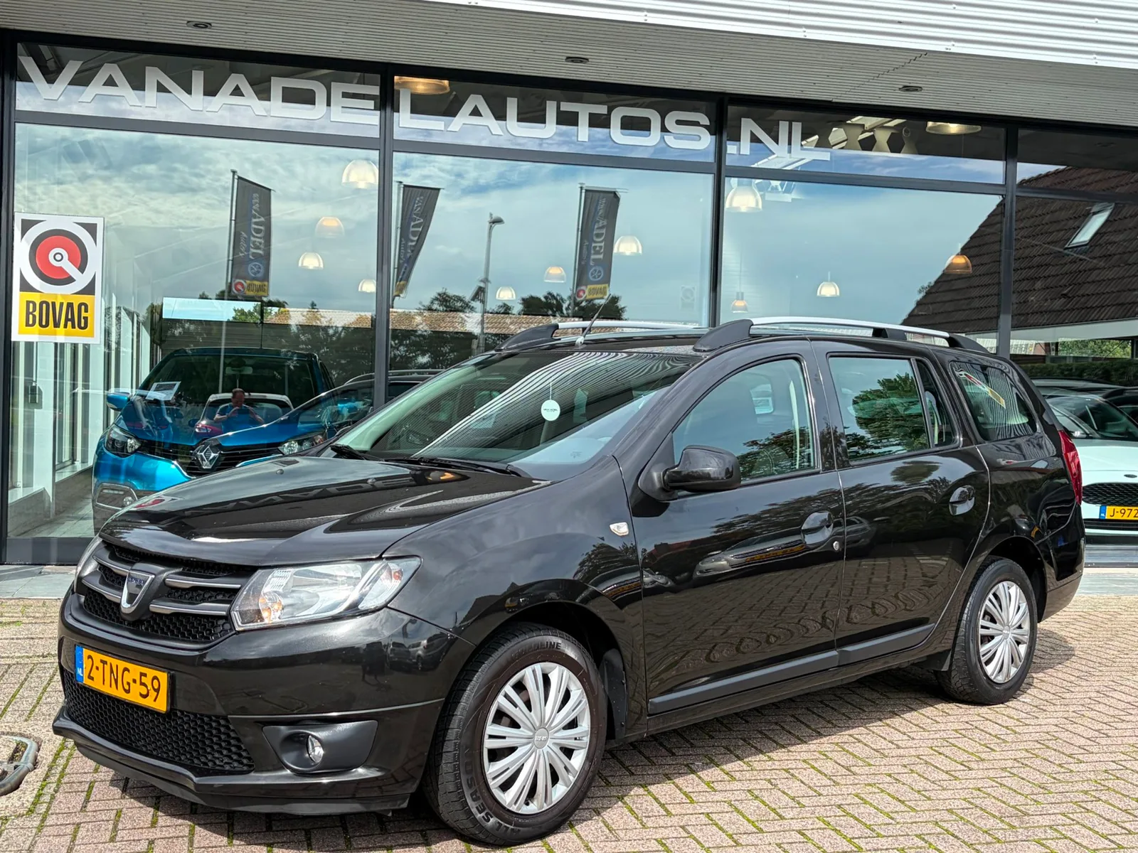 Dacia Logan MCV (2014) — foto 1