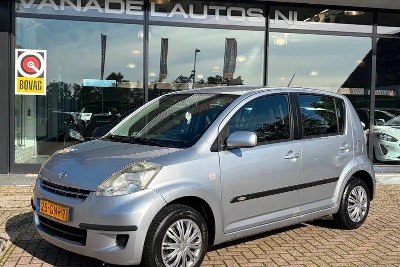 Daihatsu Sirion (2008)