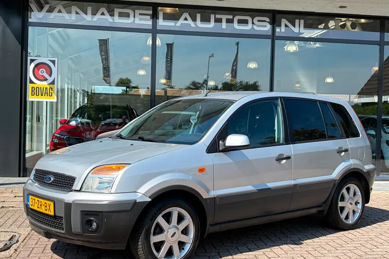 Ford Fusion (2008)