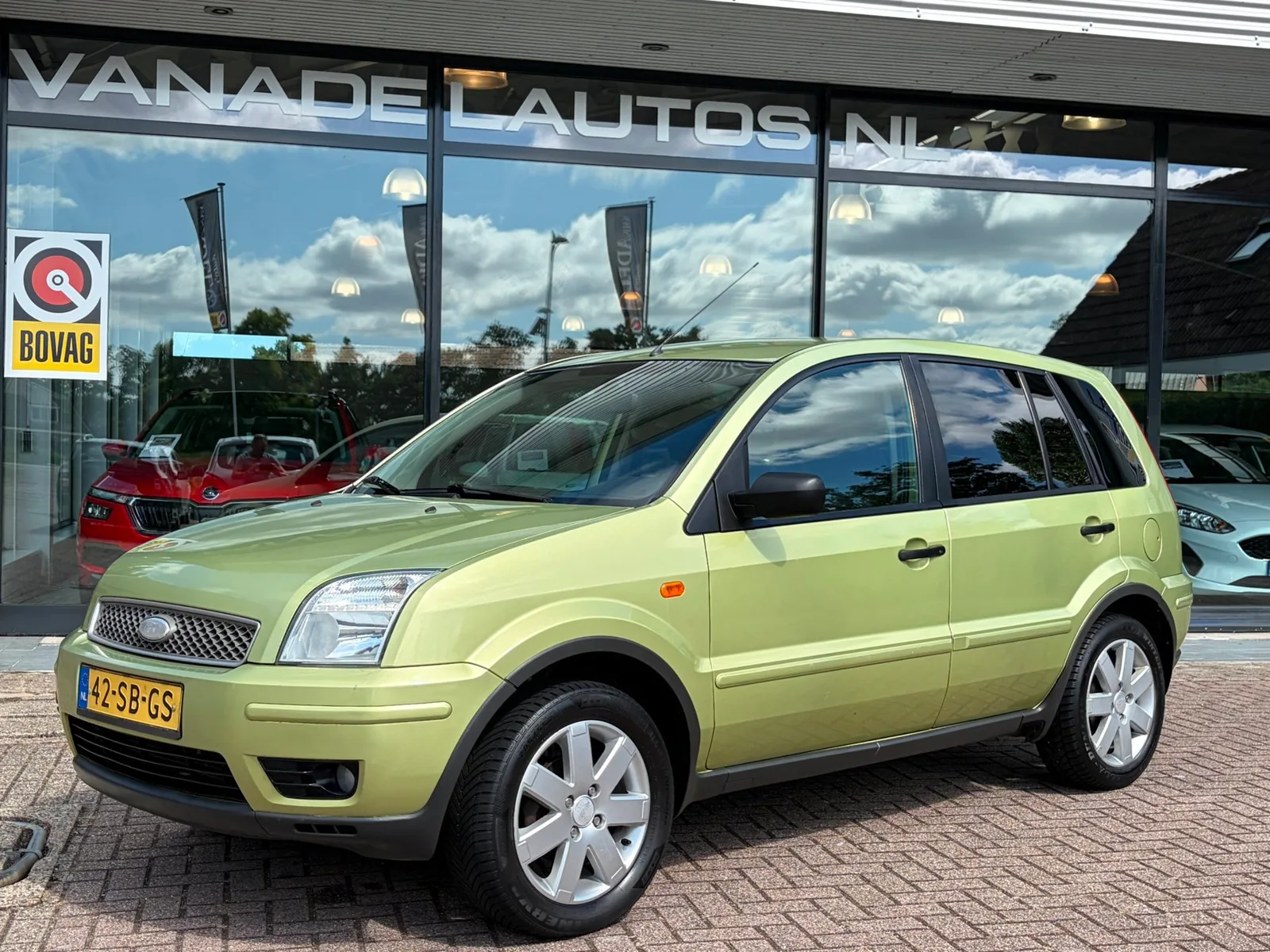 Ford Fusion (2005) — foto 1