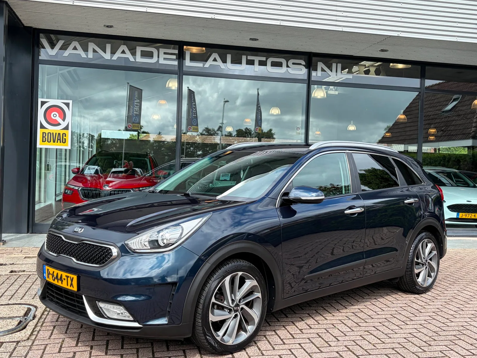 Kia Niro (2018) — foto 1