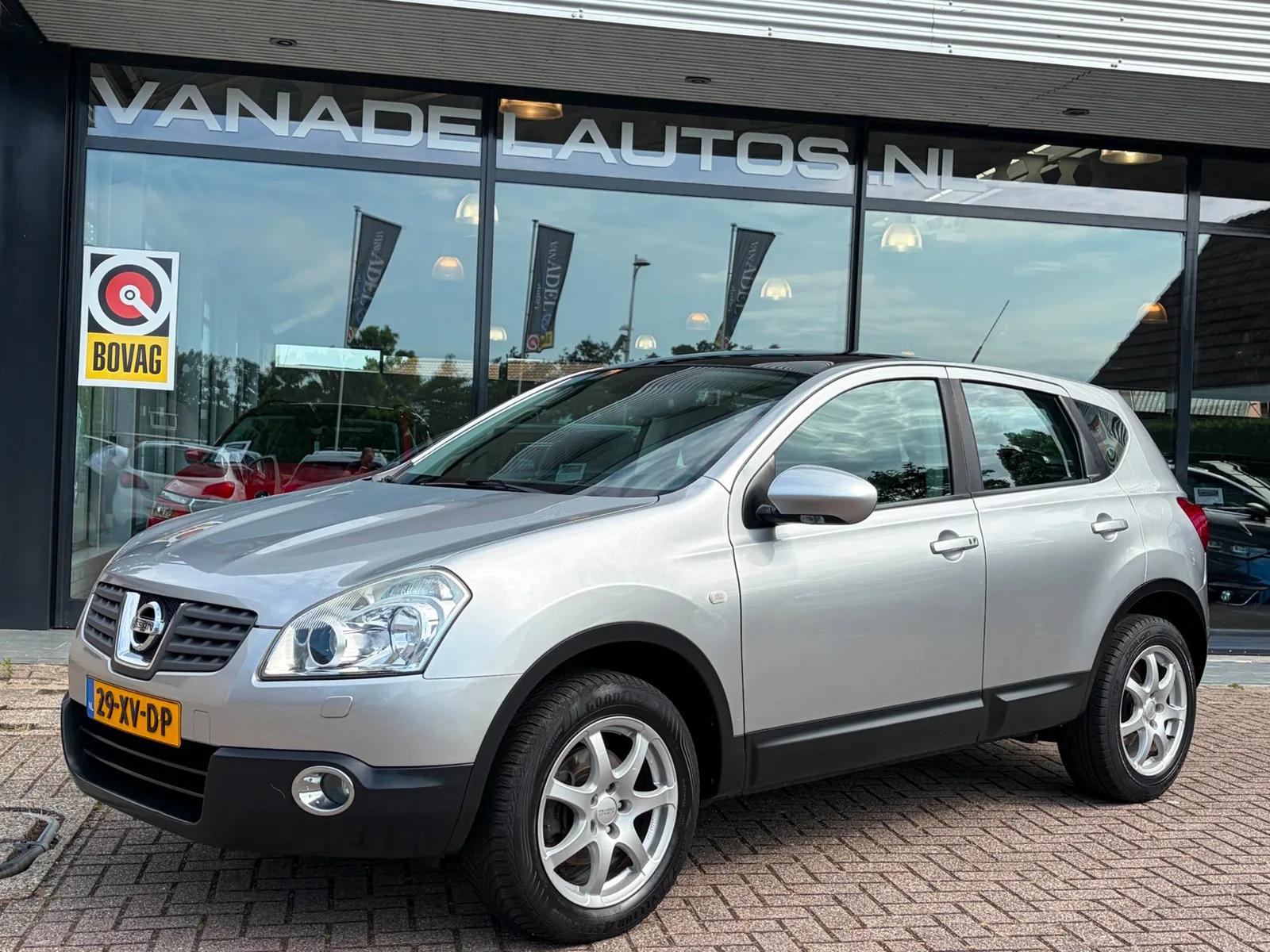 Nissan Qashqai (2007) — foto 1