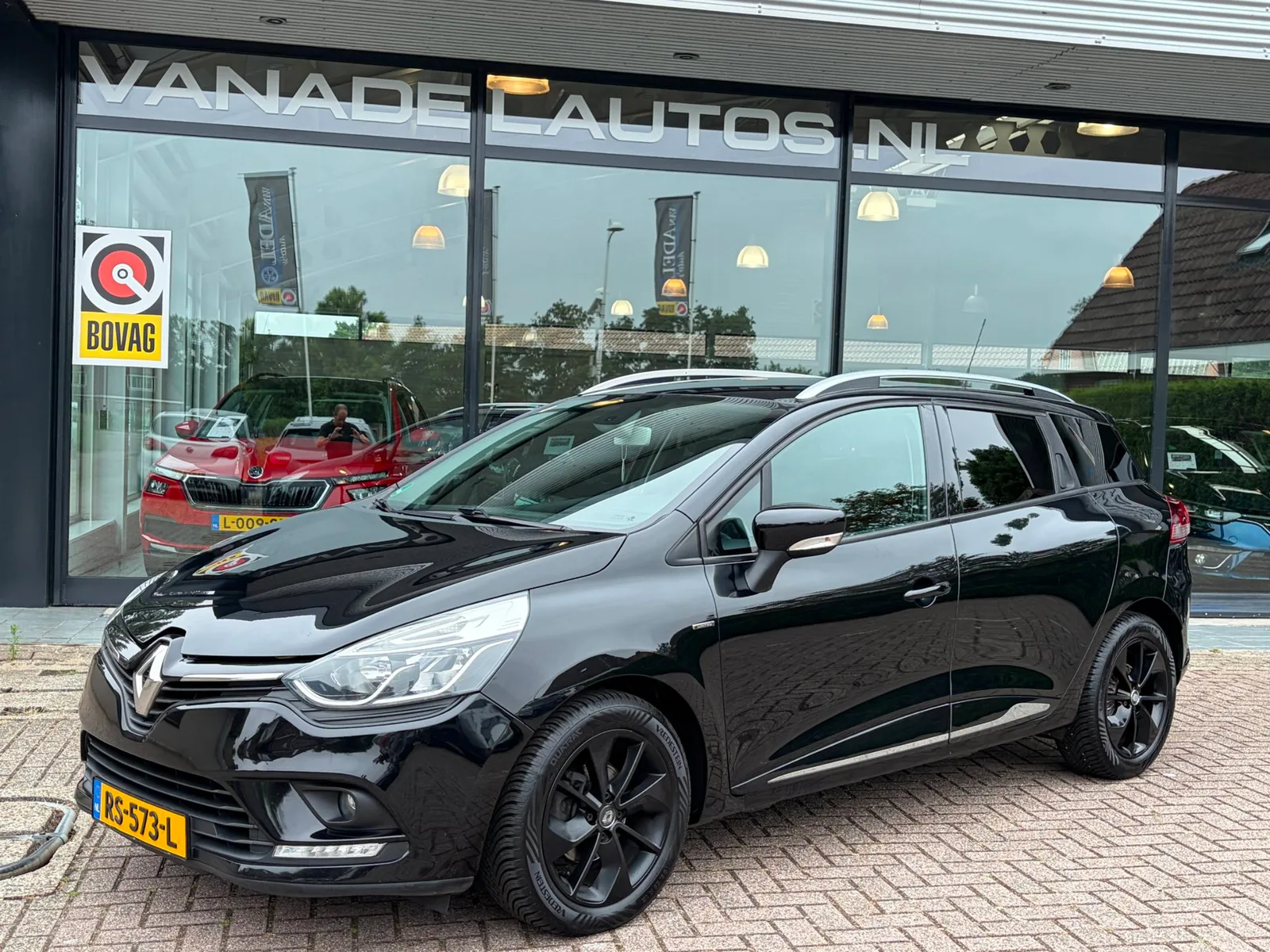 Renault Clio (2017) — foto 1