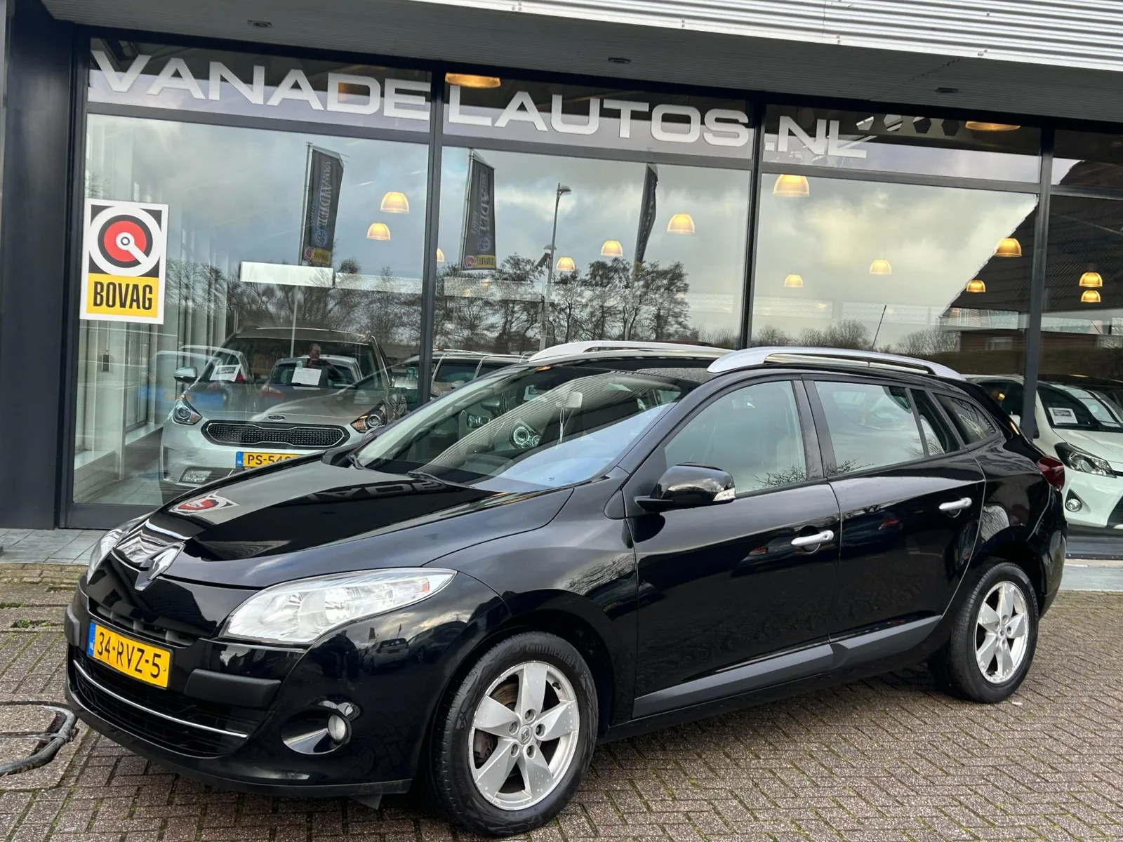 Renault Mégane (2011) — foto 1