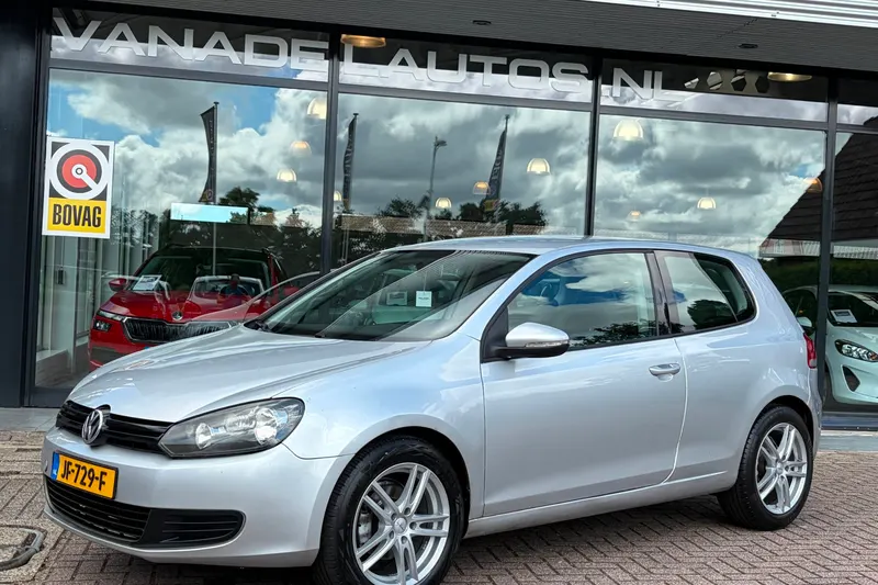 Volkswagen Golf (2010)