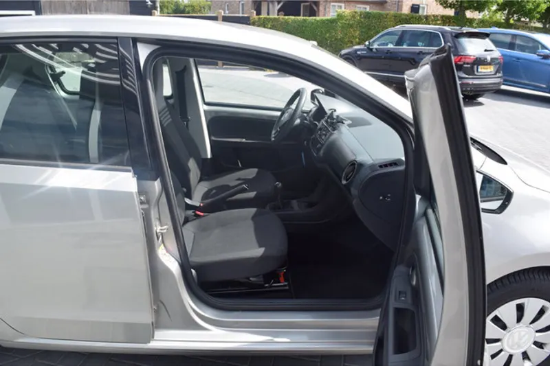 Volkswagen Up! (2019)