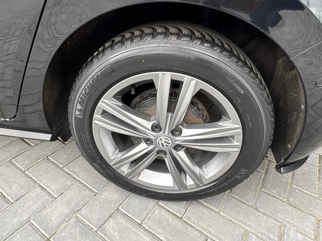 Volkswagen Polo (2020) — foto 1