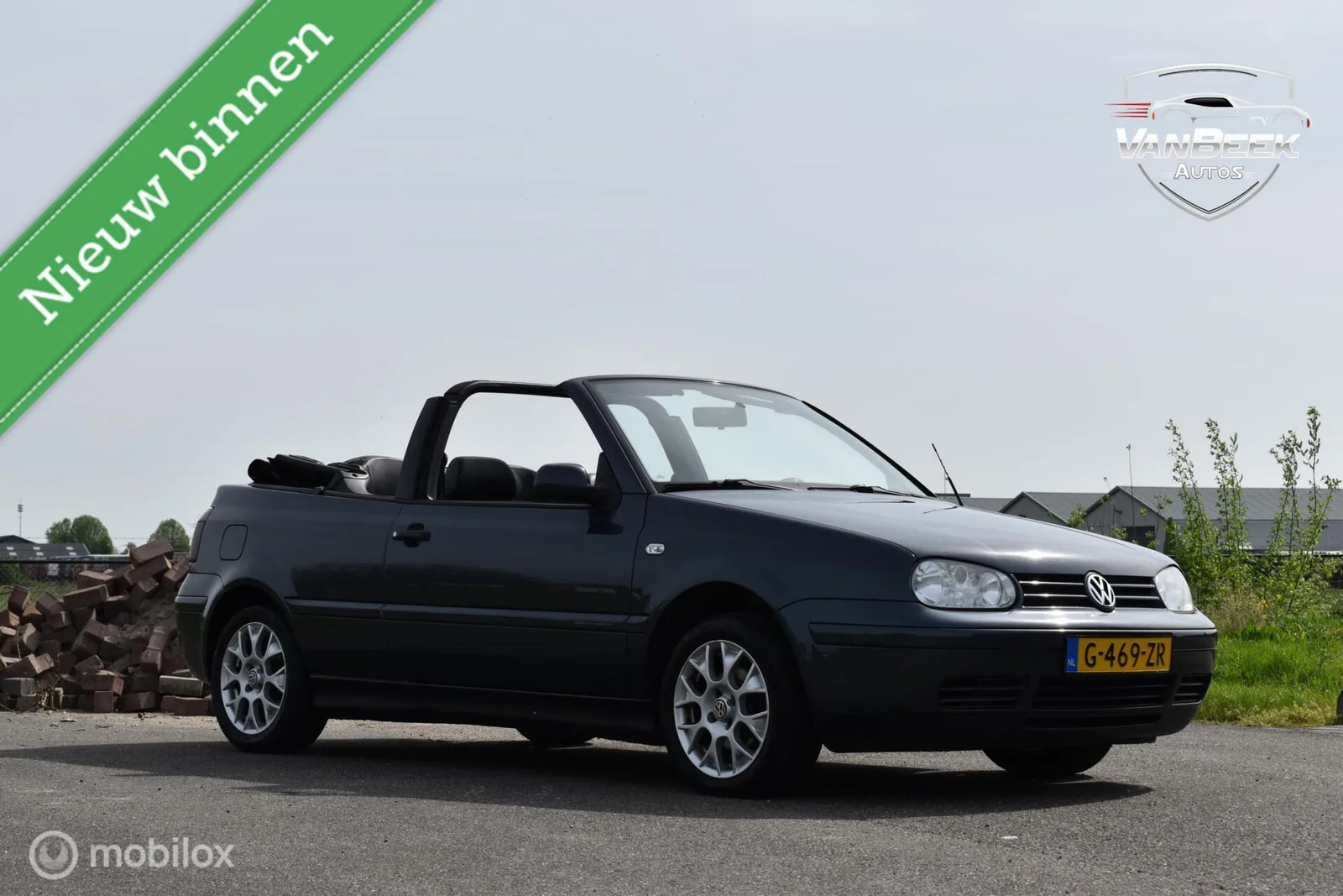 Volkswagen Golf (2001) — foto 1