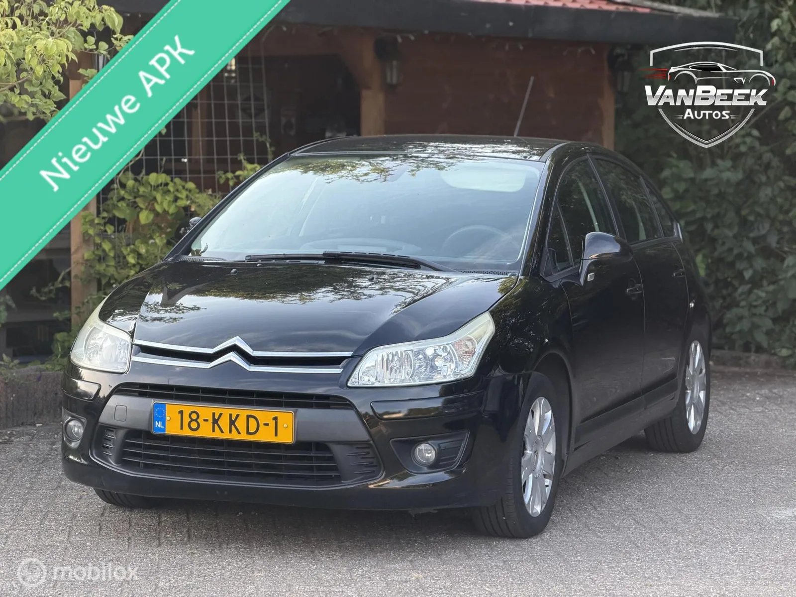 Citroën C4 (2010) — foto 1