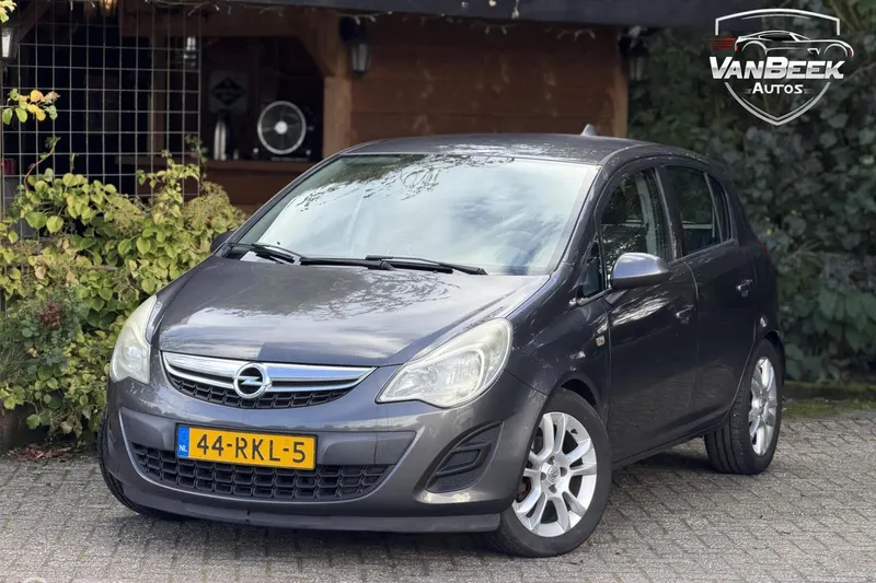 Opel Corsa (2011)