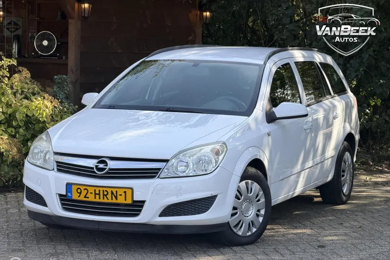 Opel Astra (2009)