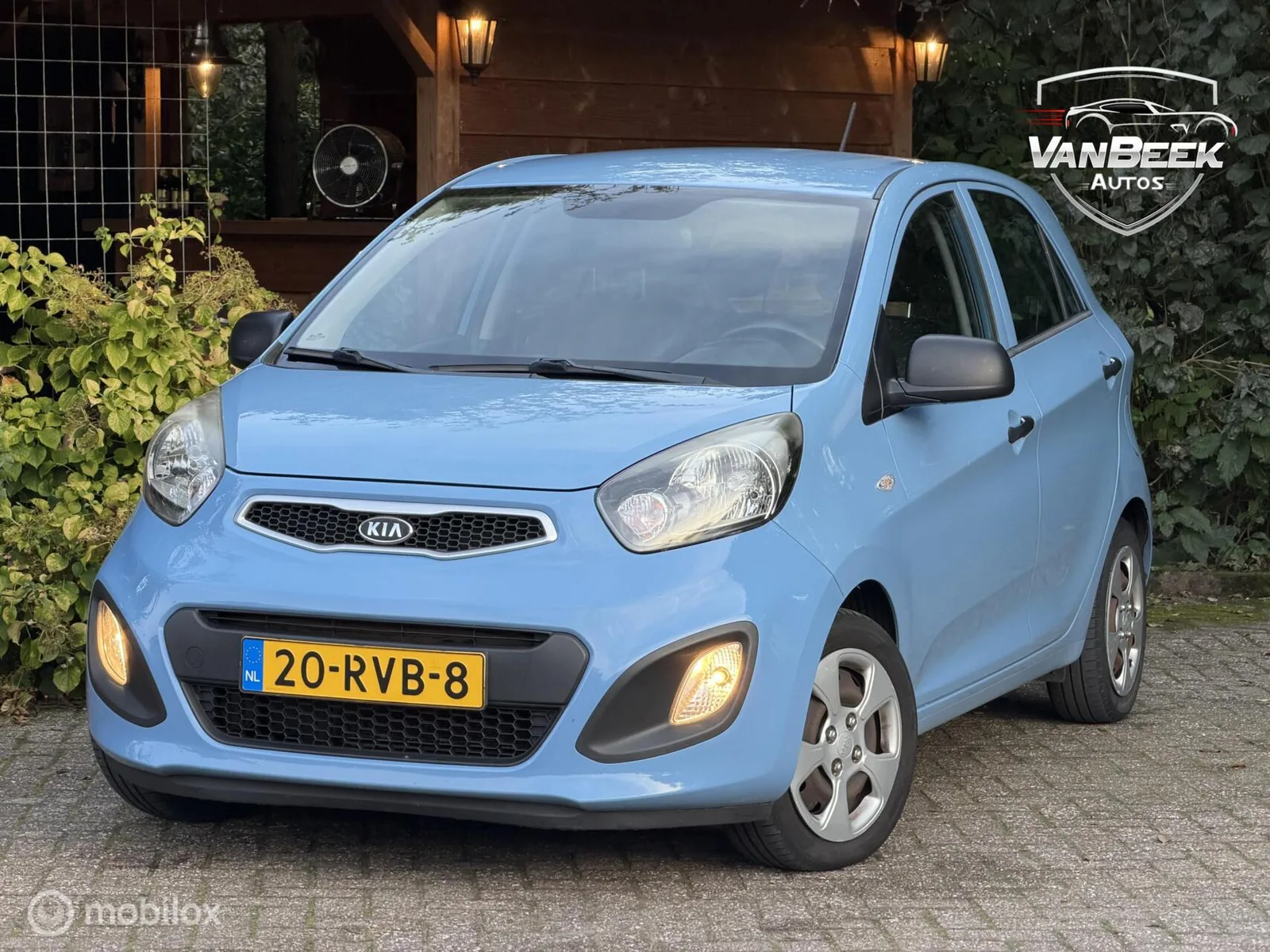 Kia Picanto (2011) — foto 1