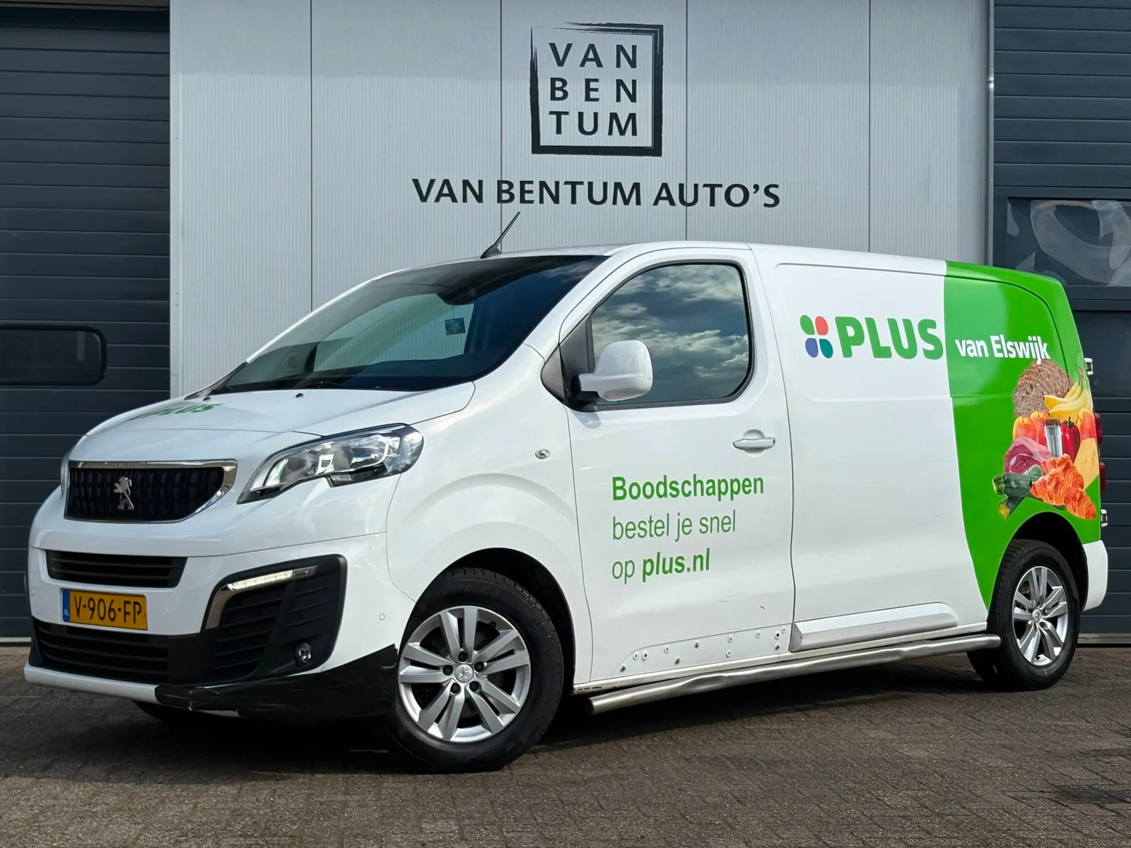 Peugeot Expert (2017) — foto 1