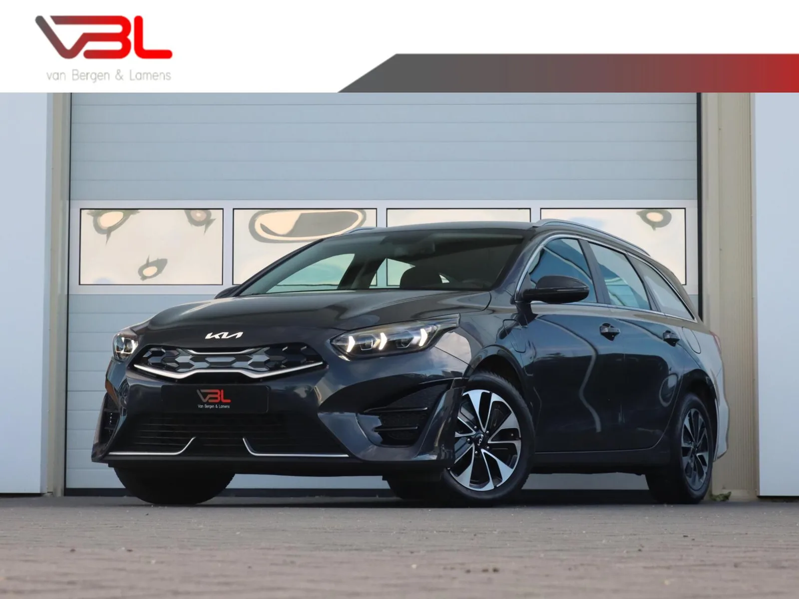 Kia Ceed (2022) — foto 1