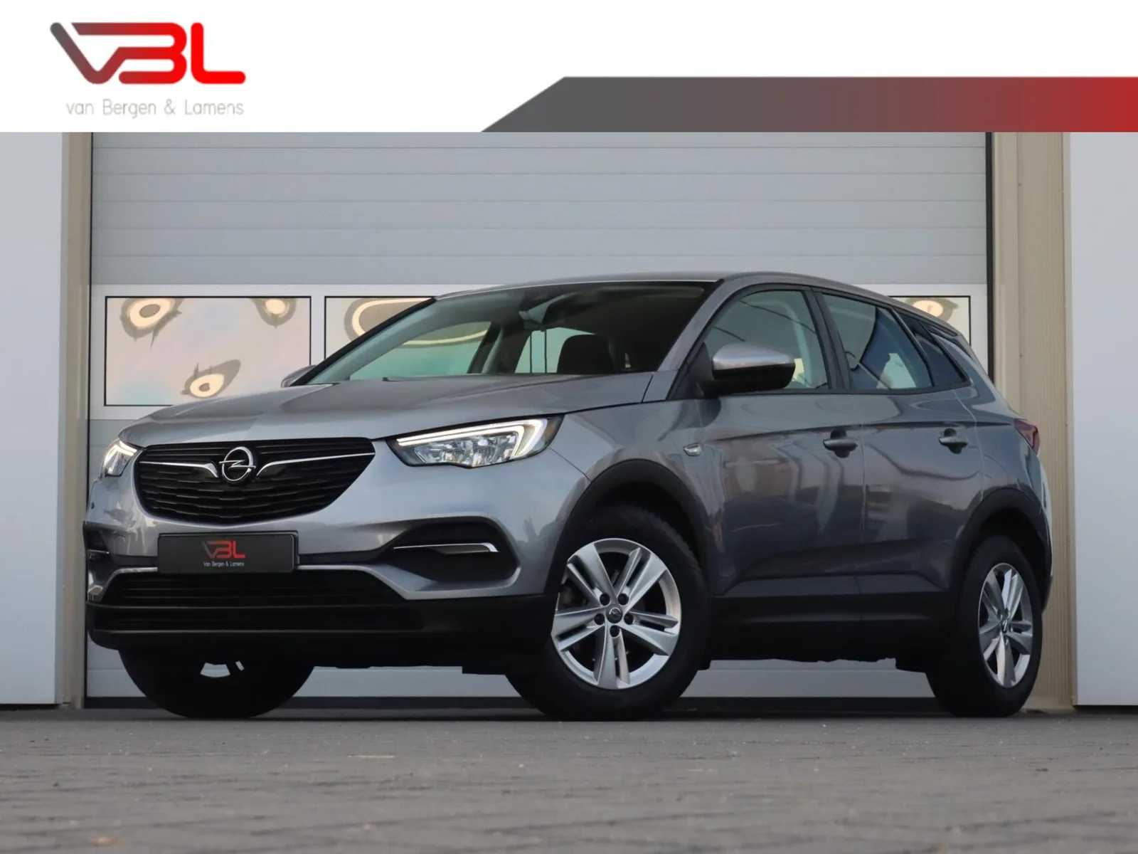 Opel Grandland (2021) — foto 1