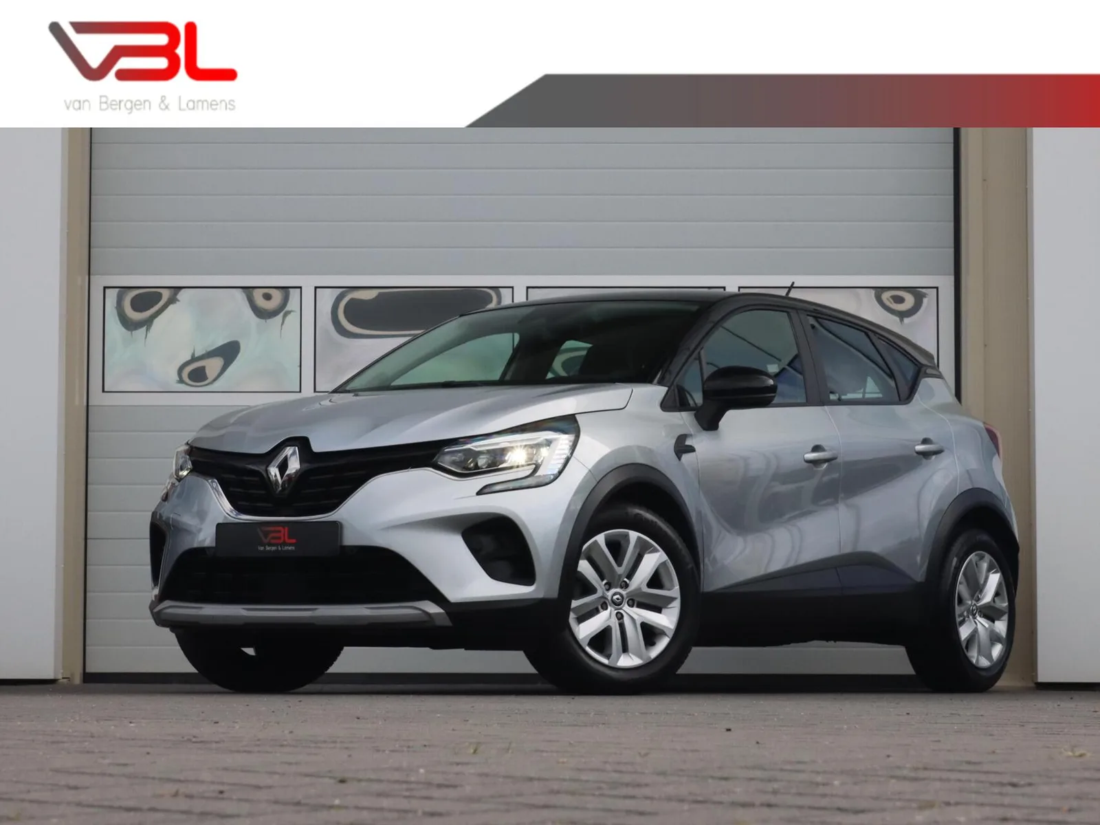 Renault Captur (2022) — foto 1