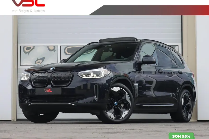 BMW iX3 (2021)