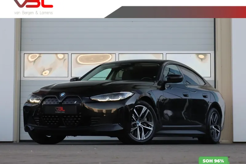 BMW i4 (2022)