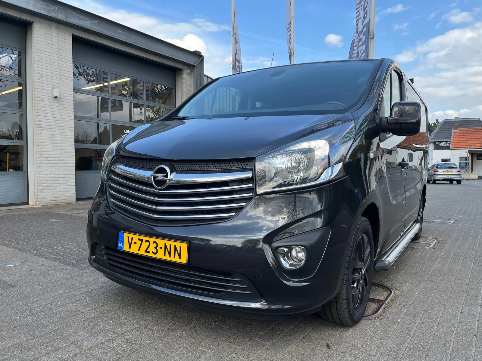 Opel Vivaro (2018) — foto 1
