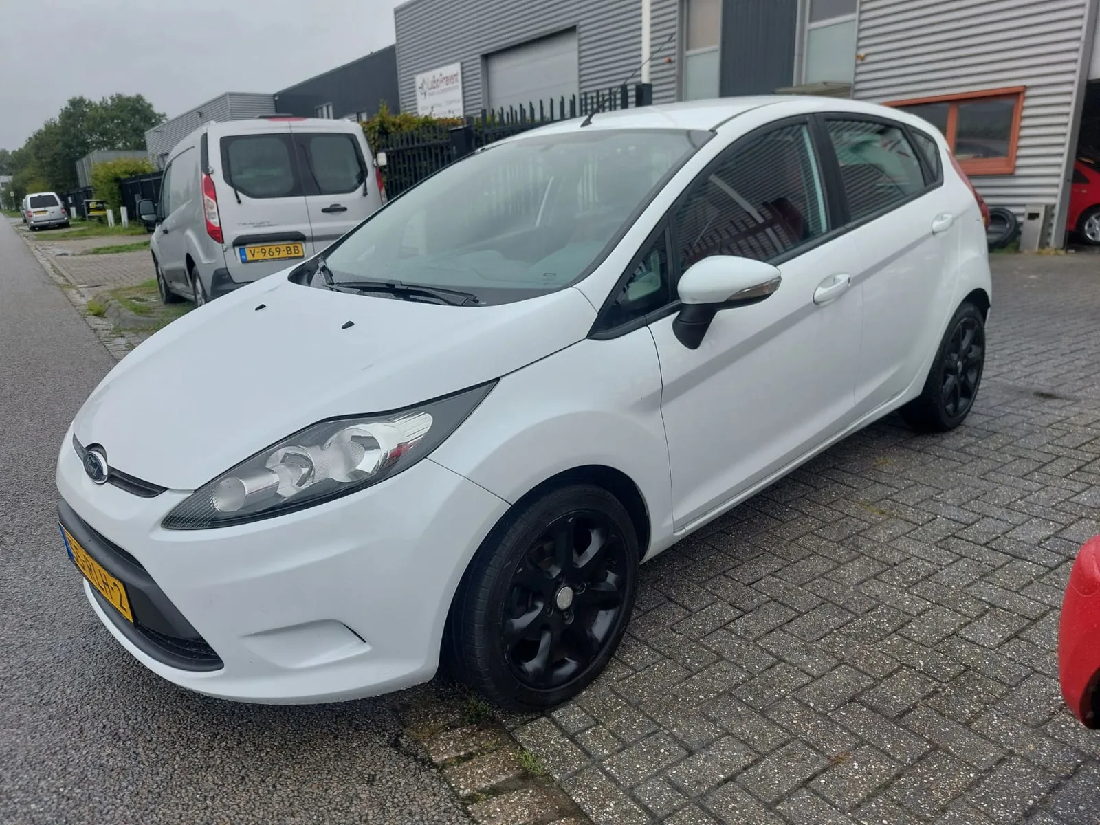 Ford Fiesta (2011) — foto 1