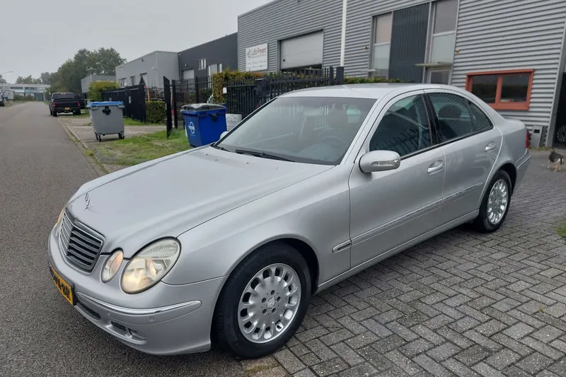 Mercedes-Benz E-Klasse (2004)