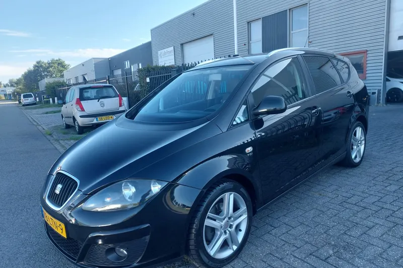 SEAT Altea XL (2010)