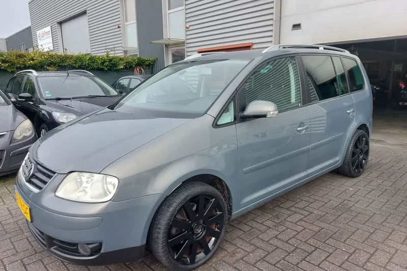 Volkswagen Touran (2006)