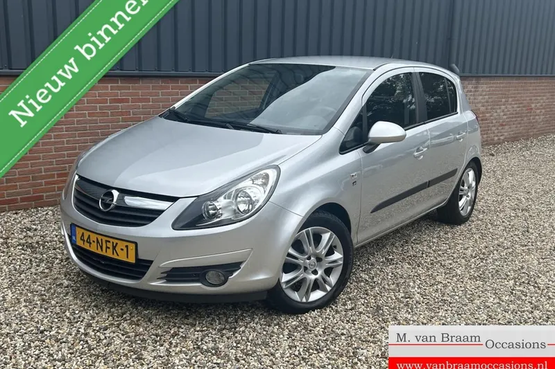 Opel Corsa (2010)