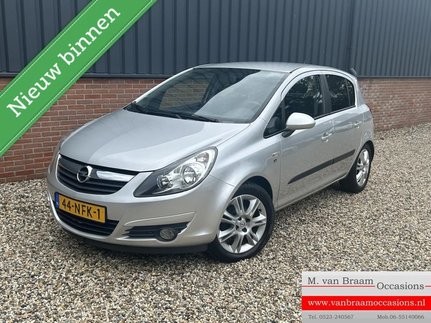 Opel Corsa (2010) — foto 1