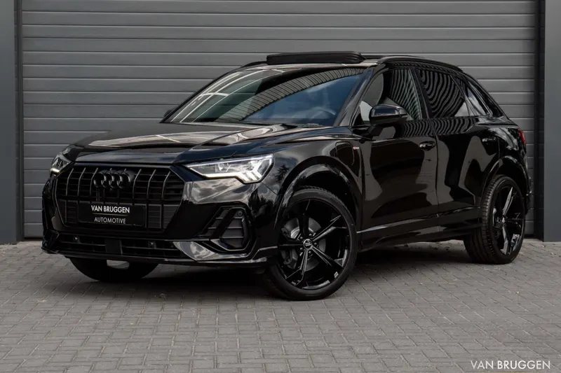 Audi Q3 (2023)