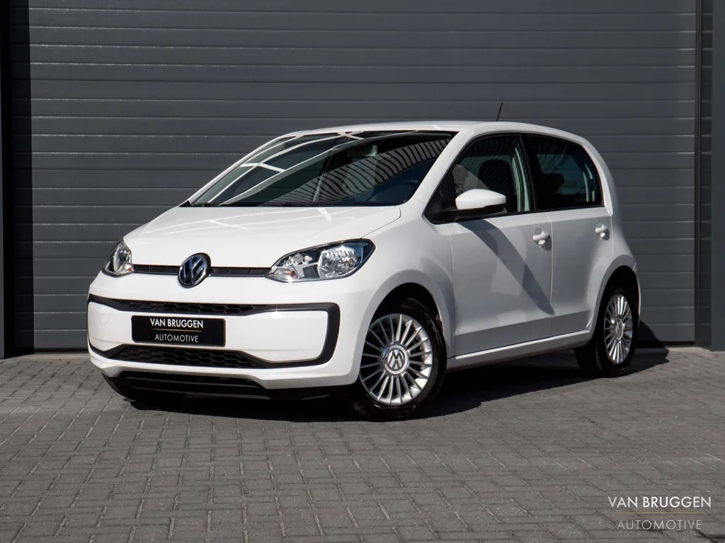 Volkswagen Up! (2017) — foto 1