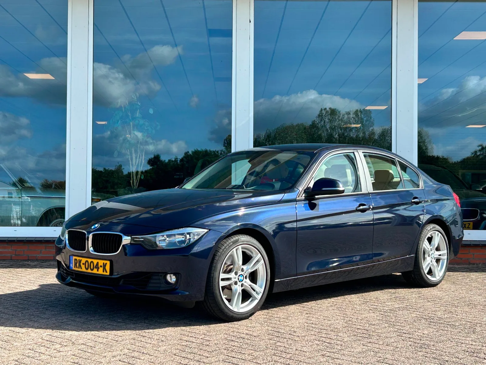 BMW 3-Serie (2012) — foto 1