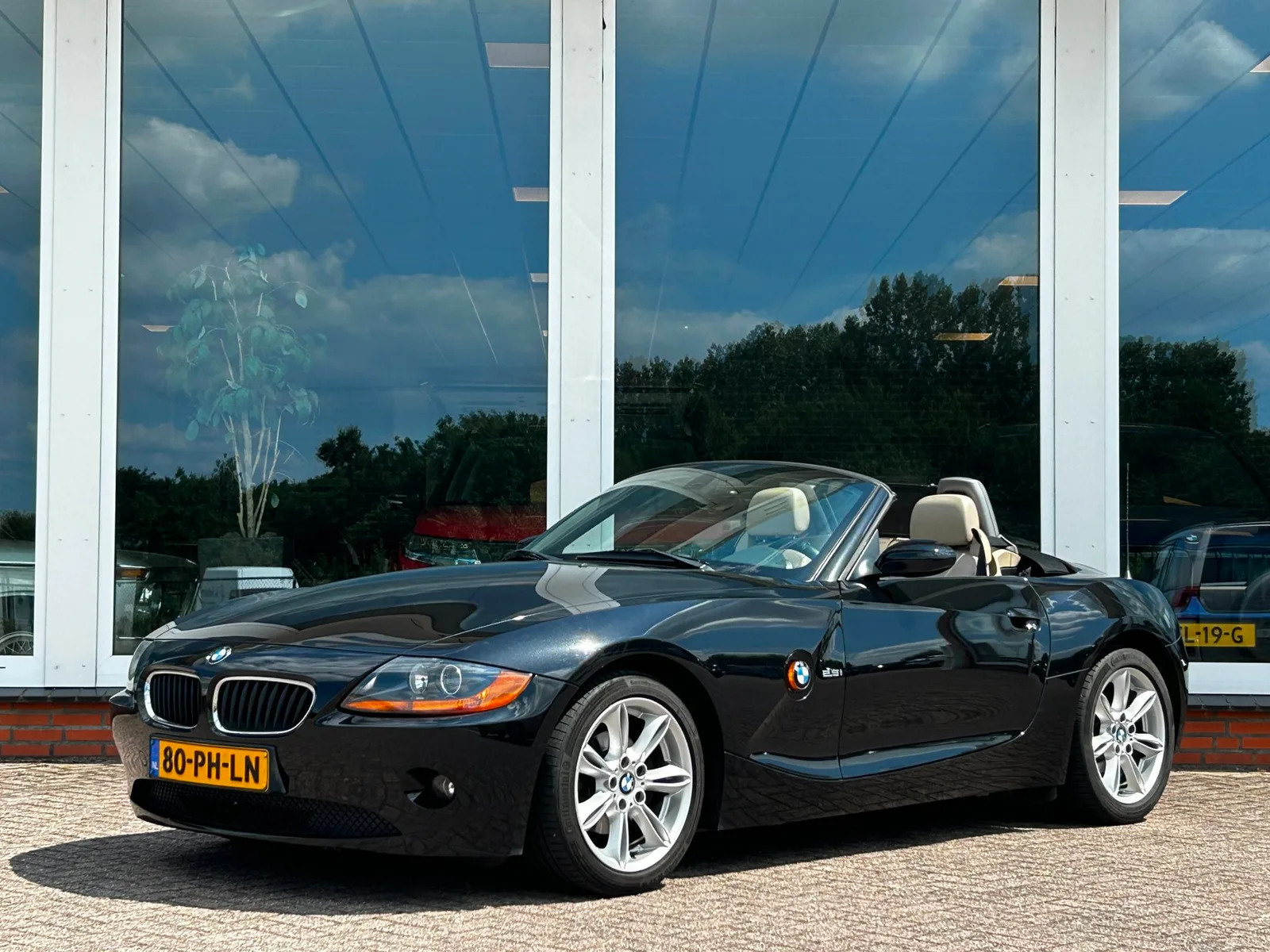 BMW Z4 (2004) — foto 1