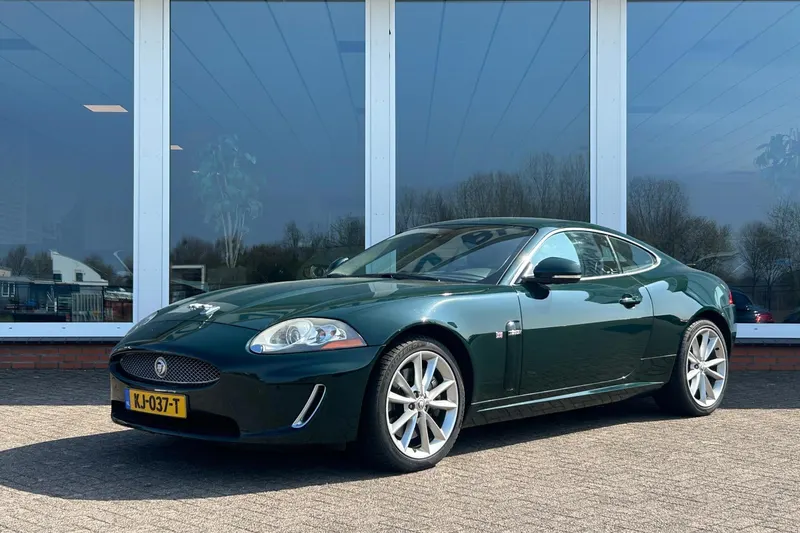 Jaguar XK (2011)