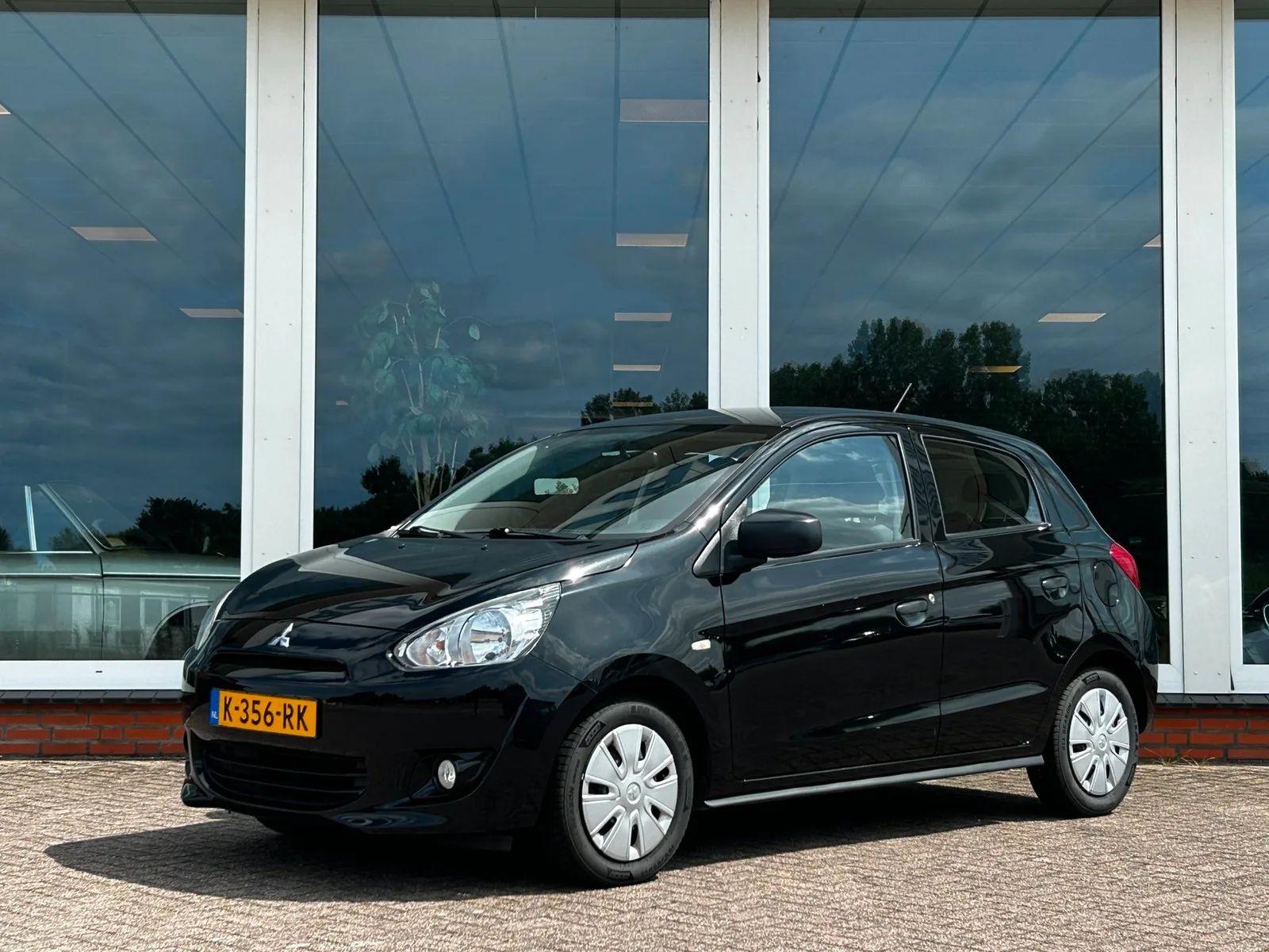 Mitsubishi Space Star (2015) — foto 1