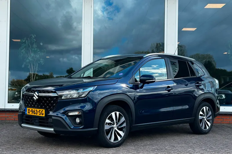 Suzuki S-Cross (2021)