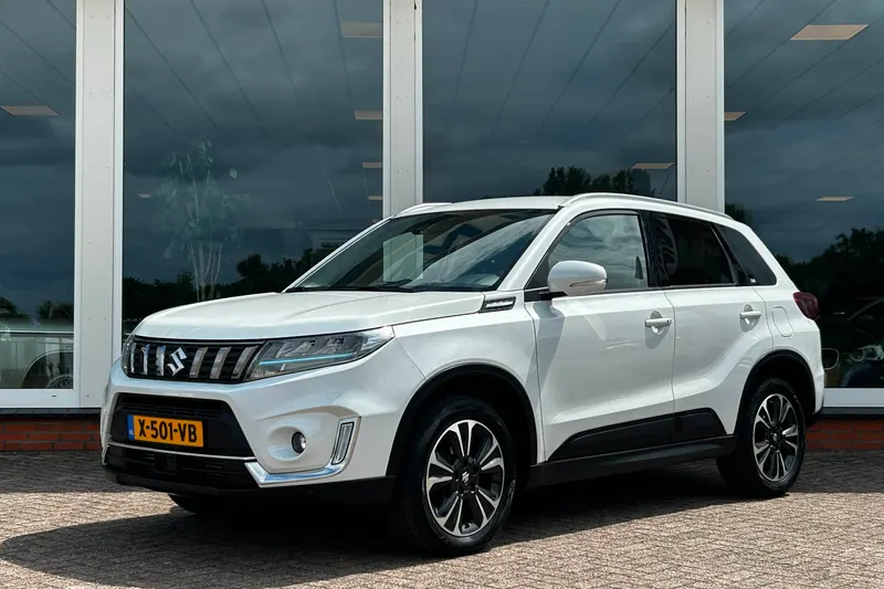 Suzuki Vitara (2022)