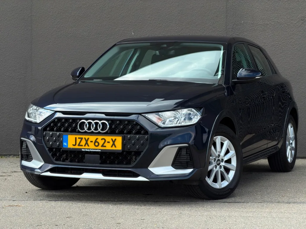 Audi A1 Citycarver (2020) — foto 1