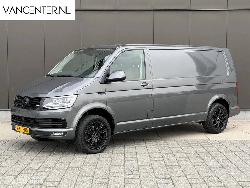 Volkswagen Transporter (2019) — foto 1