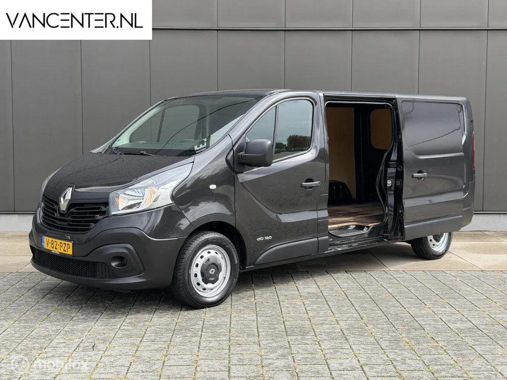 Renault Trafic (2017) — foto 1