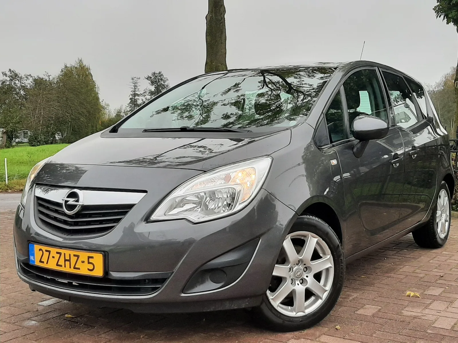 Opel Meriva (2011) — foto 1