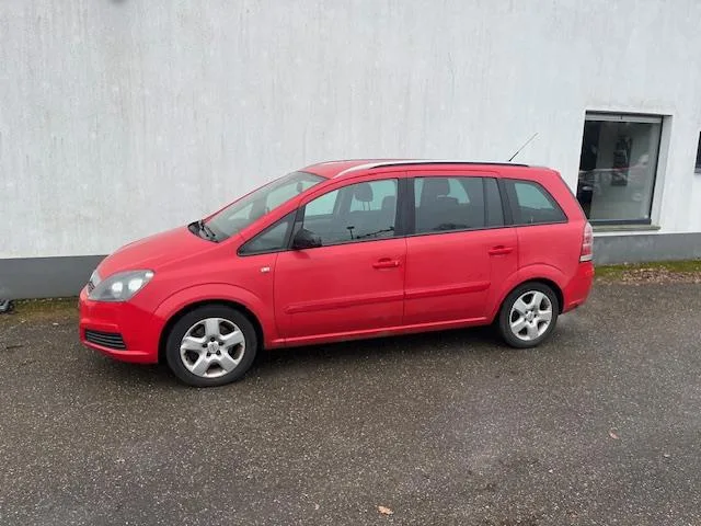 Opel Zafira (2006) — foto 1