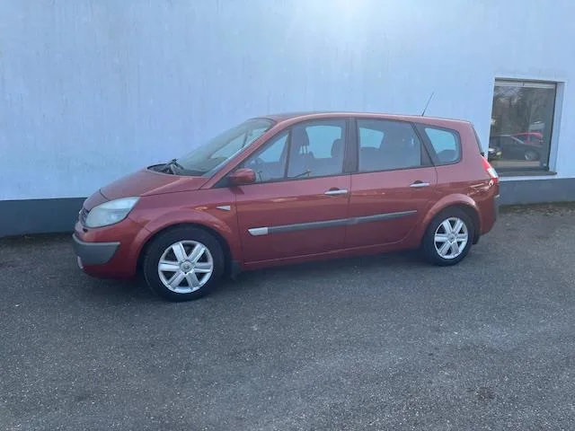 Renault Grand Scénic (2005) — foto 1